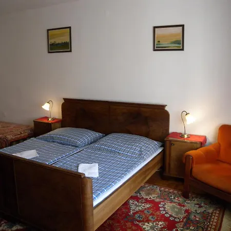 In 35286 Apartment *
